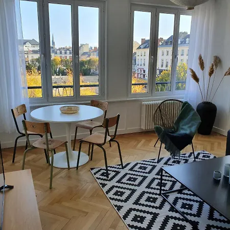 Apartament Forum Vue Imprenable Reims