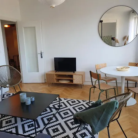 Forum Vue Imprenable Apartament *